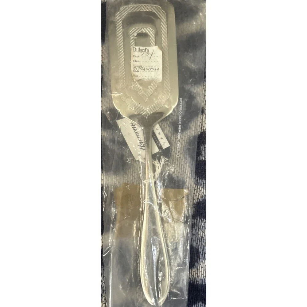 Yamazaki AUSTEN-HARMONY Stainless Glossy Lasagna Casserole Server Spatula